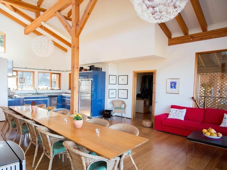 Myra Canyon Lodge Келоуна Экстерьер фото