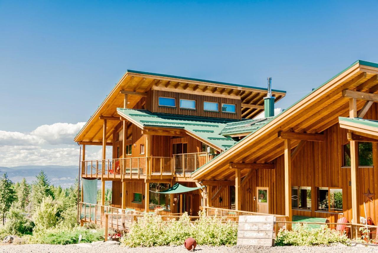 Myra Canyon Lodge Келоуна Экстерьер фото