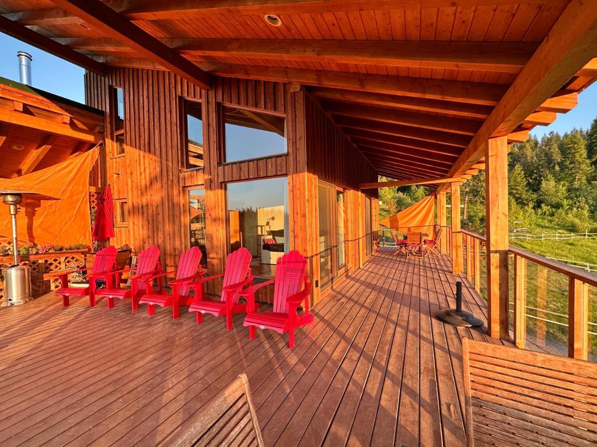 Myra Canyon Lodge Келоуна Экстерьер фото